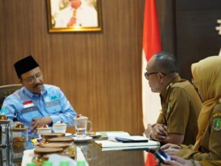 Ayeuna Waktuna Berbagi Berkah, Walikota Sukabumi Komitmen Tuntaskan Kemiskinan