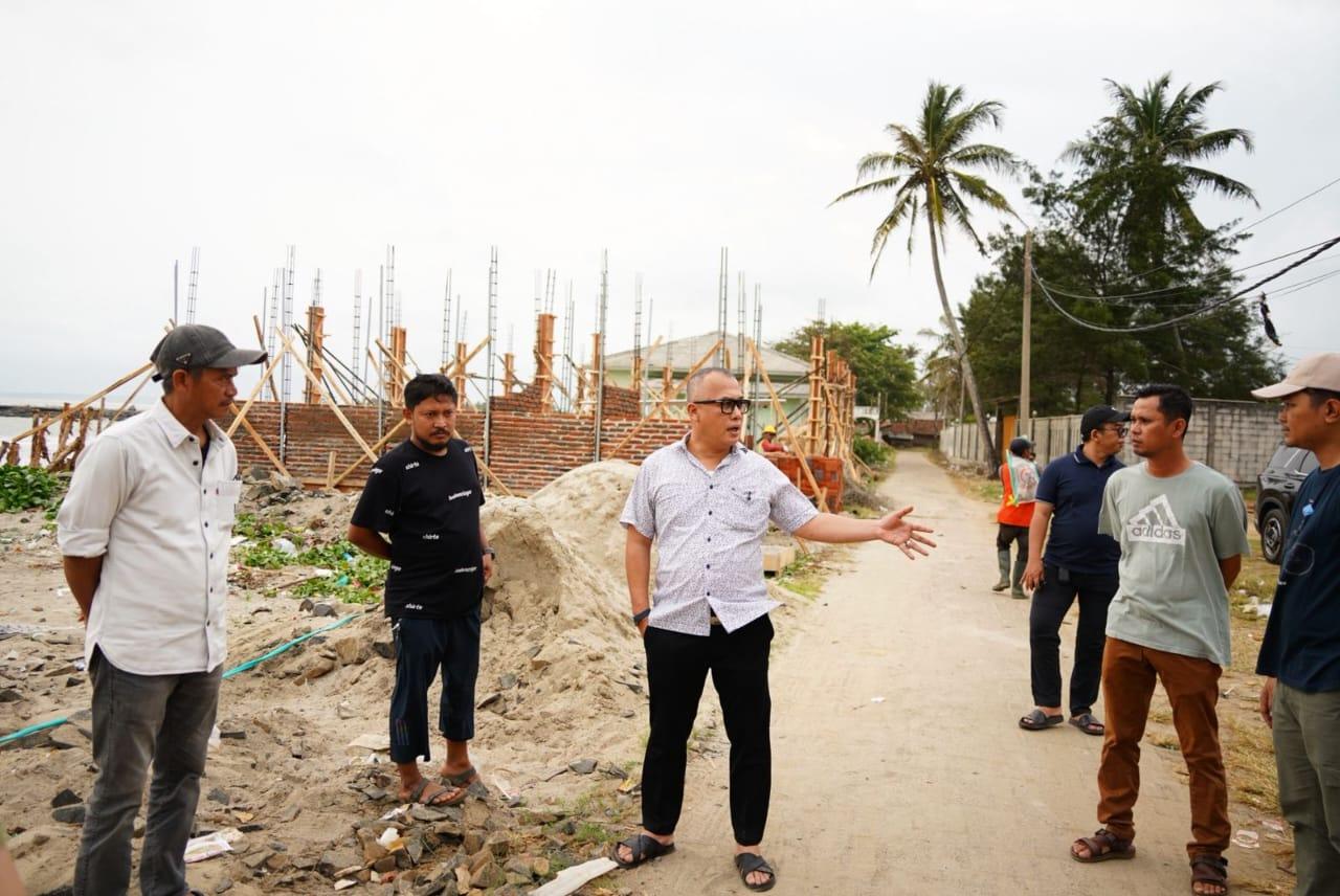 Tinjau Progres Pembangunan Kampung Nelayan Merah Putih, Arif Rahman Komitmen Dukung Program Presiden Prabowo 1 Tinjau Progres Pembangunan Kampung Nelayan Merah Putih, Arif Rahman Komitmen Dukung Program Presiden Prabowo