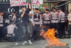 Kurangnya Pju Jadi Celah Aksi Kriminal, Kumala Desak Kapolres Dan Dishub Lebak Bertindak Cepat 1 Kurangnya Pju Jadi Celah Aksi Kriminal, Kumala Desak Kapolres Dan Dishub Lebak Bertindak Cepat