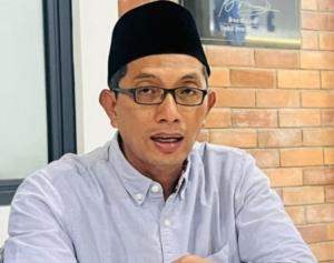 Ketum Bmi Kecam Keras Tayangan Trans7: Langgar Etika Jurnalistik, Tuntut Permintaan Maaf Langsung Kepada Kiai 1 Ketum Bmi Kecam Keras Tayangan Trans7: Langgar Etika Jurnalistik, Tuntut Permintaan Maaf Langsung Kepada Kiai