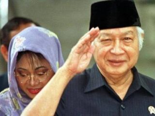 Komrad 98 Tolak Usulan Soeharto Sebagai Pahlawan Nasional