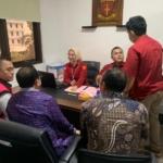 Dugaan Korupsi Pt Pertamina, Kejagung Limpahkan Tersangka Ke Kejari Jakpus