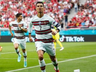 Portugal Keok Lawan Irlandia, Ronaldo Kartu Merah