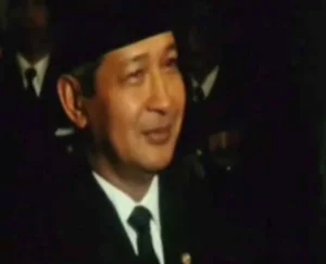 Mengakui Jasa Soeharto Di Persimpangan Sejarah