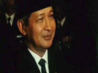 Mengakui Jasa Soeharto Di Persimpangan Sejarah
