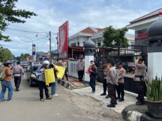 Tercium Aroma Kkn Di Dinas Kesehatan, Pemuda Pandeglang Tuntut Pengusutan Total