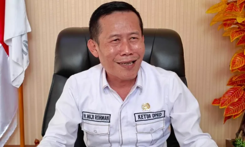 Dprd Dan Pemkot Serang Bakal Percantik Wajah Alun-Alun 1 Dprd Dan Pemkot Serang Bakal Percantik Wajah Alun-Alun