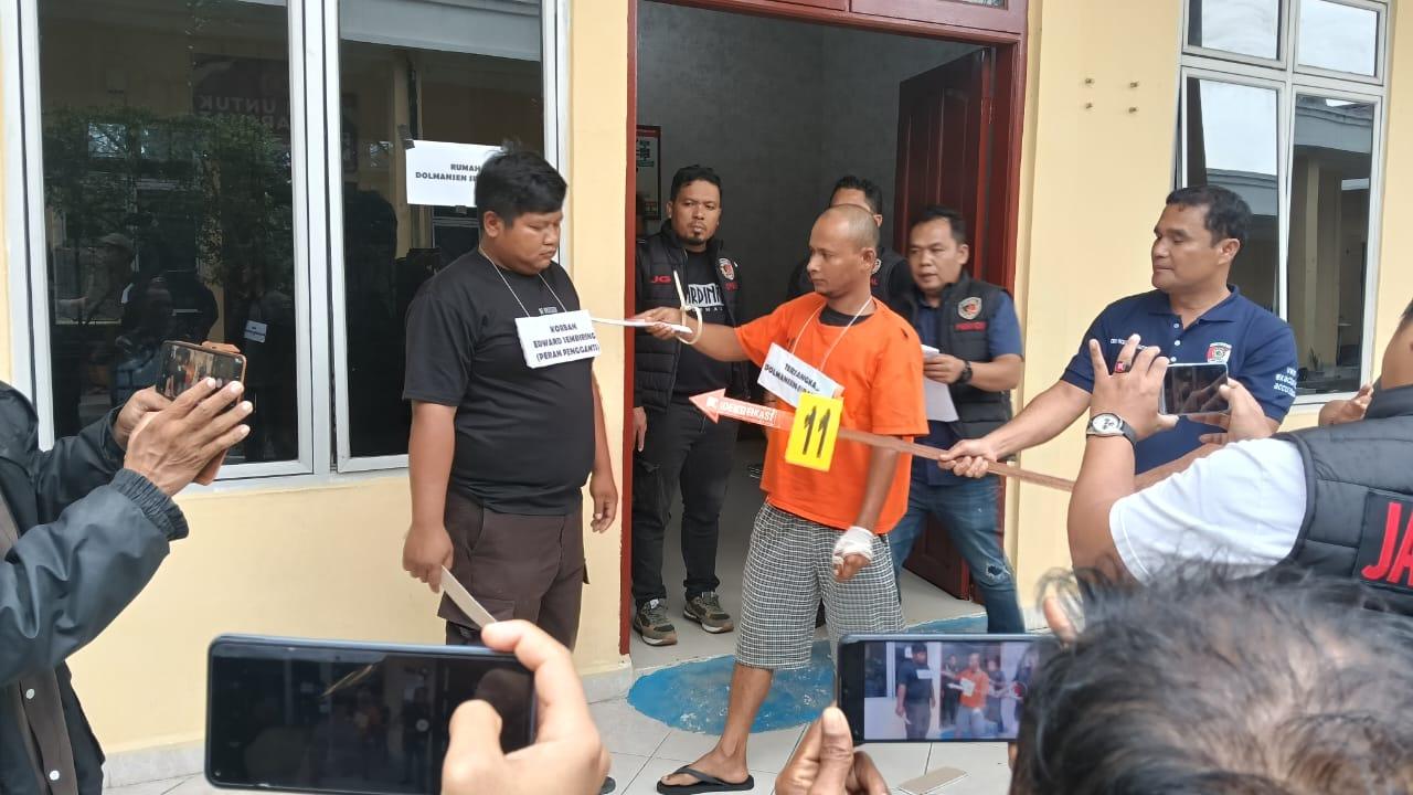 Polres Simalungun Gelar Rekonstruksi Pembunuhan Berdarah Di Dolok Silau