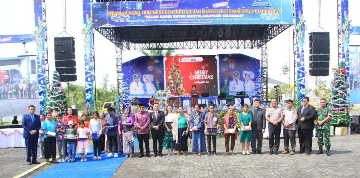 Pemkab Simalungun Dan Masyarakat Gelar Perayaan Natal Oikumene Tahun 2025