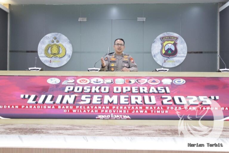 Polda Jatim Ingatkan Masyarakat Waspada Cuaca Ekstrem Saat Nataru