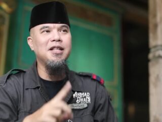 Ahmad Dhani Sebut El Rumi Bakal Menikah Tahun Depan