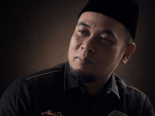 Di Titik Ini, Persatuan Lebih Tinggi Dari Alasan