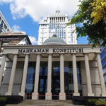 Ketika Politisi Duduk Di Kursi Hakim, Siapa Menjaga Konstitusi?