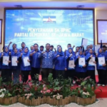 Partai Demokrat Jabar Gelar Pendidikan Politik, Serahkan Sk Dpac Untuk Perkuat Basis Akar Rumput