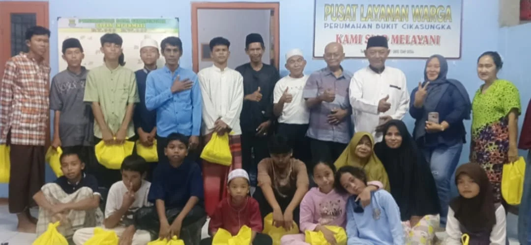 Jelang Ramadan, Wabup Tangerang Salurkan 50 Paket Sembako Di Bukit Cikasungka
