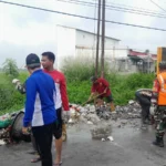 Aksi Nyata Tni, Satgas Koramil 07/Kresek Tertibkan Sampah Di Tangerang