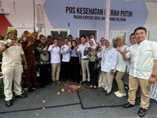 Hut Ke-18 Gerindra, Kesira Resmikan Pos Kesehatan Di Pasar Ciputat