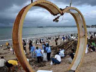 Forkopimda Kompak Jaga Citra Bali Lewat Gerakan Bersih Pantai
