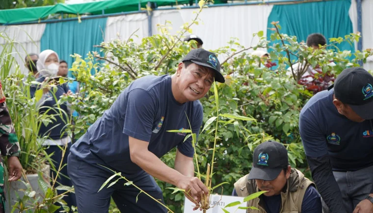 Bupati Tangerang Hadiri Peringatan Hari Peduli Sampah Nasional 2026 Di Tpa Jatiwaringin