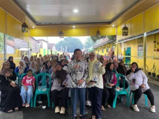 Reses Di Sukabela, Ketua Dprd Kota Serang Tampung Keluhan Warga