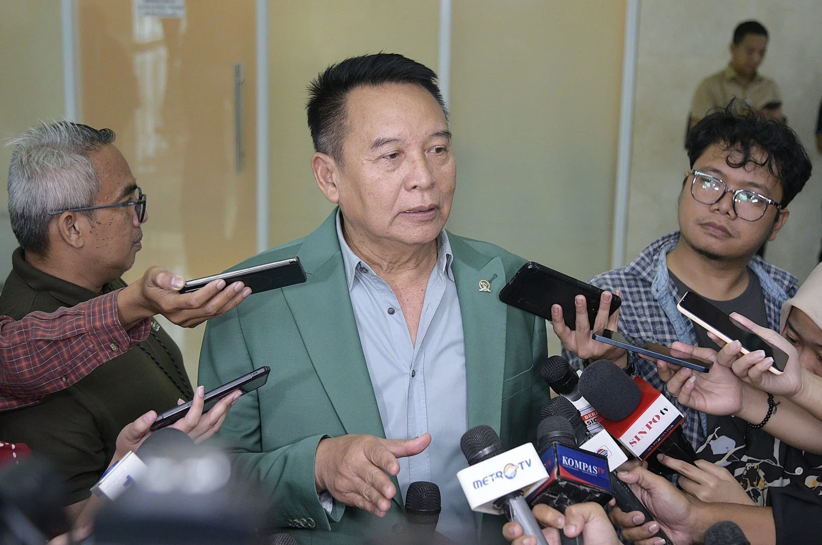 Surat Perintah Siaga 1 Tni Tersebar, Dpr Pertanyakan Kerahasiaan Informasi Militer