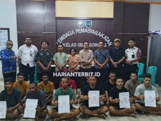 12 Penambang Emas Ilegal Dilimpahkan Ke Kejaksaan Negeri Sorong