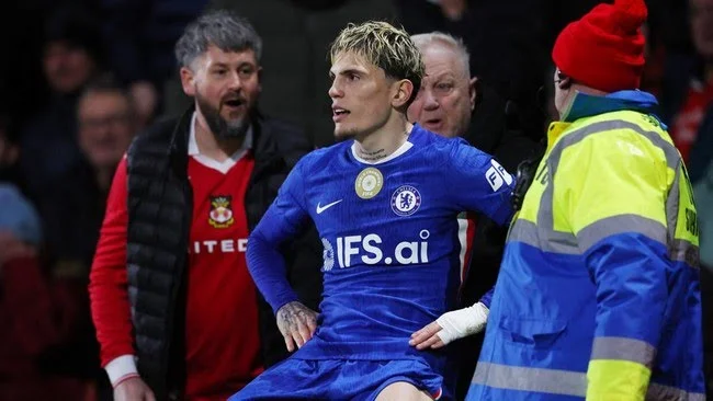 Chelsea Menang Dramatis, Garnacho Tampil Gemilang