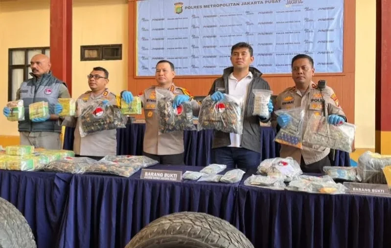 Polisi Bongkar Jaringan Narkoba Medan–Jakarta, Sita 26,7 Kg Sabu