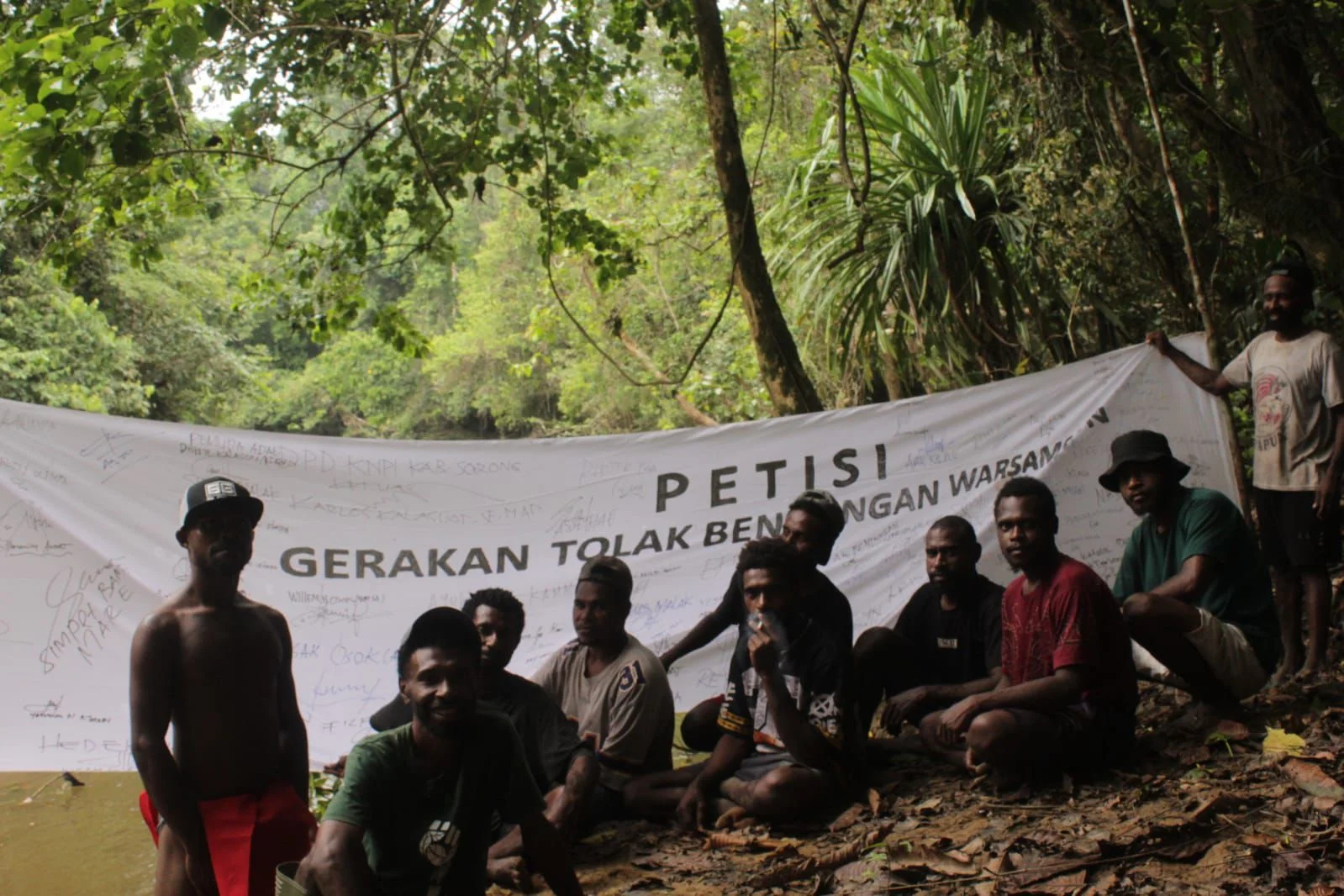 Penolakan Pembangunan Bendungan Warsamson Oleh Masyarakat Adat Suku Moi