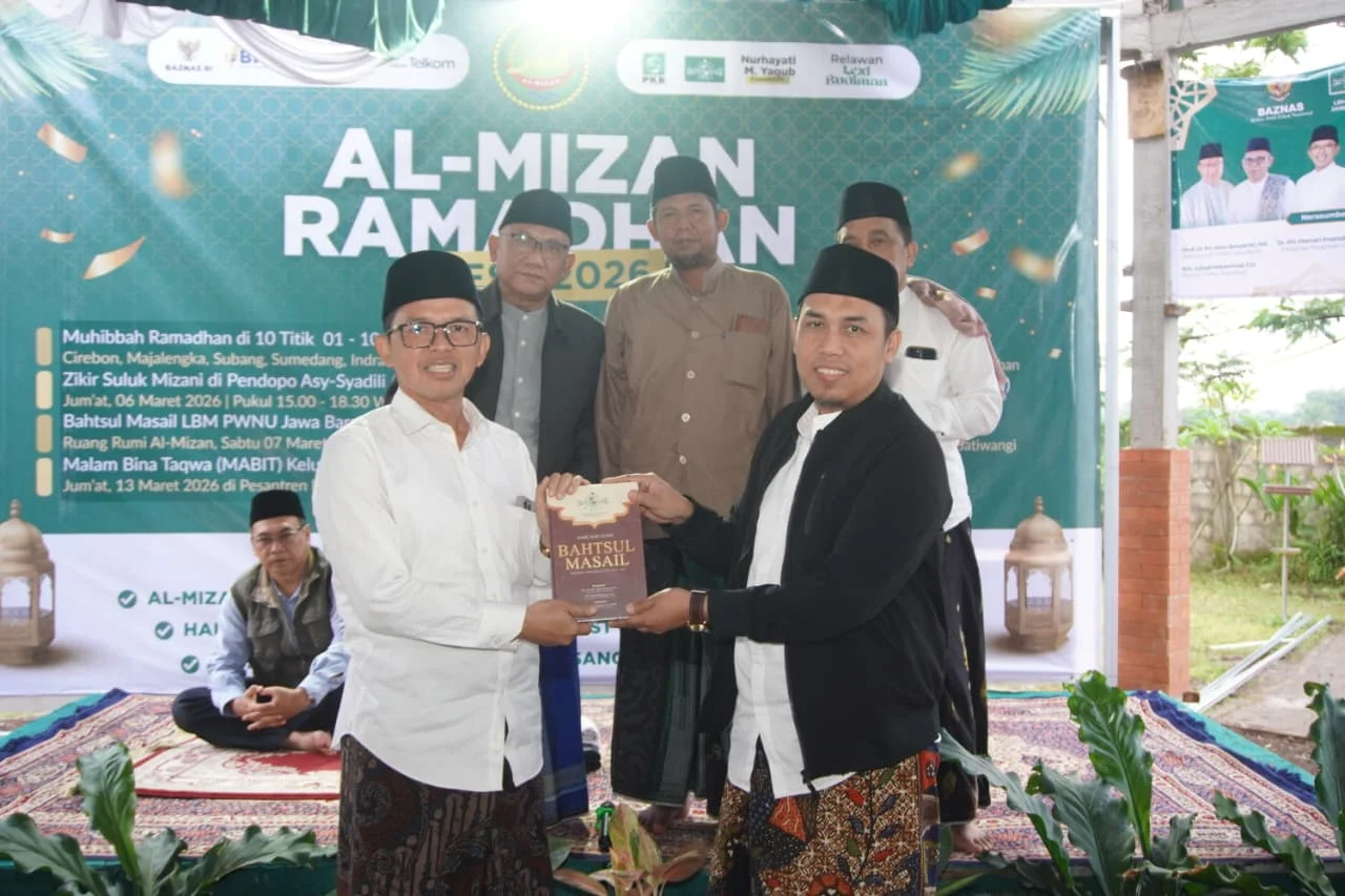 Lembaga Bahtsul Masail (Lbm) Pwnu Jawa Barat Menggelar Forum Bahtsul Masail Bertema “Standarisasi Emas Dan Beras Dalam Penentuan Zakat Profesi Dan Zakat Fitrah” Di Pondok Pesantren Al-Mizan Jatiwangi, Kabupaten Majalengka, Hari Sabtu Lalu (7/3) Bertepatan Tanggal 17 Ramadhan 1447 H.