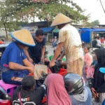 Ribuan Ikan Dibagikan Wakapolda Papua Barat Daya Untuk Menu Berbuka Warga