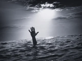 Pemuda Depok Terseret Arus Di Pantai Kayakas Pulo Manuk, Tim Sar Lakukan Pencarian