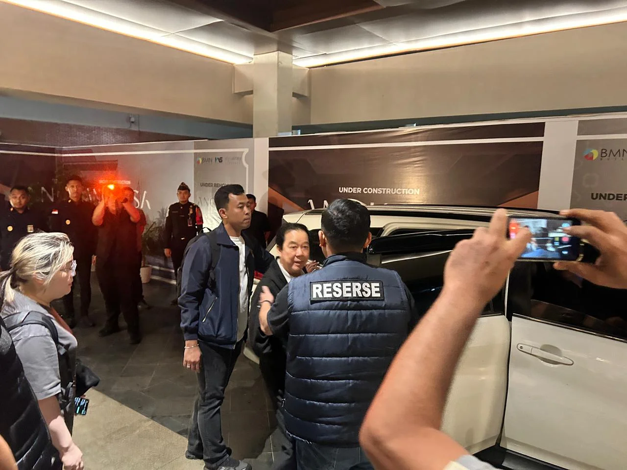 Polisi Tangerang Jemput Jimmy Lie Dari Bandara Kualanamu