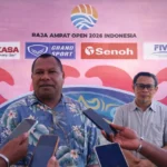 Bupati Orideko Burdam Tinjau Progres H-2 Avc Beach Tour 2026 Di Pantai Wtc Raja Ampat