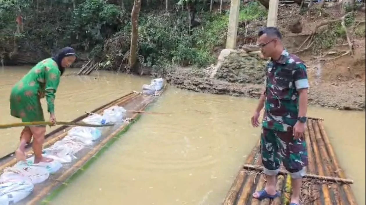 Dandim Pandeglang Tinjau Langsung, Jembatan Ini Akan Mempermudah Akses Dan Ekonomi