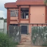 Proyek Pos Polisi Sorong Barat Molor, Diduga Tak Sesuai Papan Proyek, Publik Desak Aph Bertindak