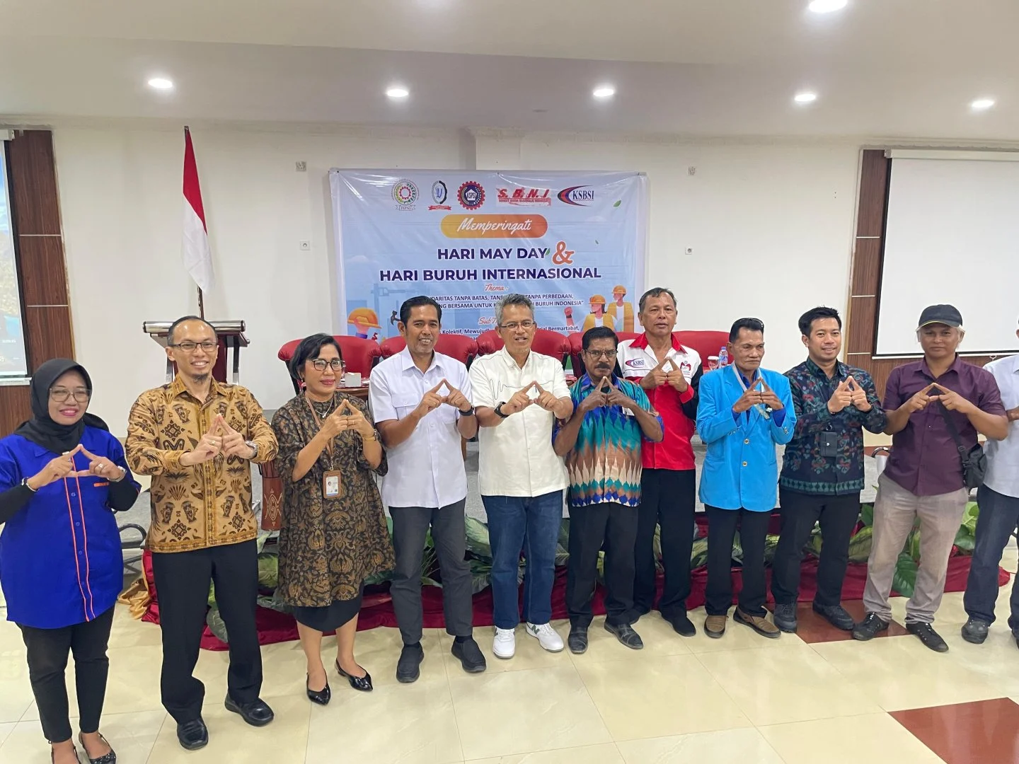 Momentum Hari Buruh, Dialog Polda Papua Barat Daya Dan Buruh Perkuat Sinergi Di Sorong