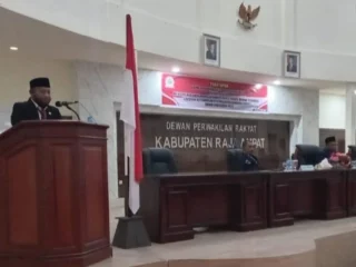 Fraksi Gerakan Indonesia Karya Sampaikan 20 Rekomendasi Strategis Dalam Paripurna Lkpj Bupati Raja Ampat 2025