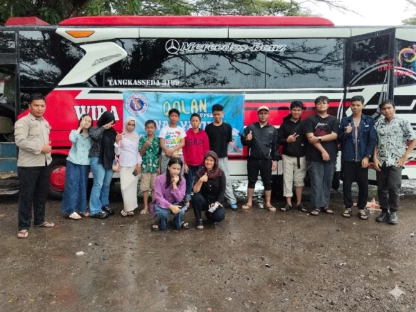 Berbagi Kebahagiaan Berbeda: Santunan Yatim Bareng Ppbn Tangerang Selatan Di Pantai Anyer
