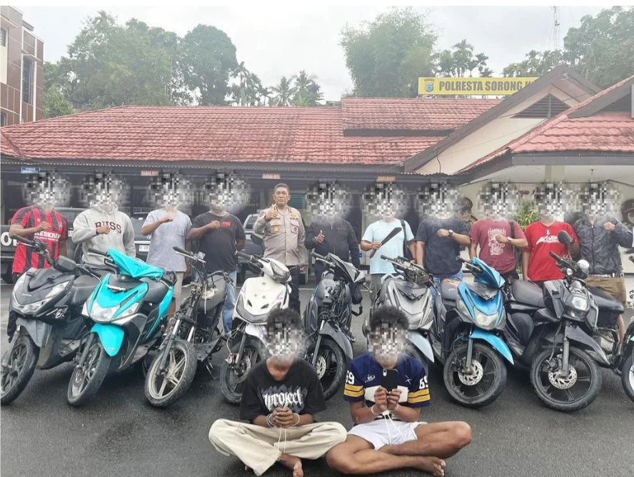 Tim Mangewang Polresta Sorong Kota Ringkus Dua Spesialis Curanmor Dan Curas, Sita 9 Motor Curian