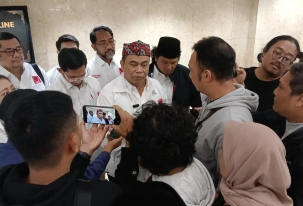 Projo Jabar Buka Pintu Lebar: Siap Gendong Semua Pihak Demi Rakyat