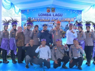 Polres Ciamis Juara 1 Lomba Aransemen Lagu “Sauyunan Jaga Lembur” Tingkat Polda Jabar