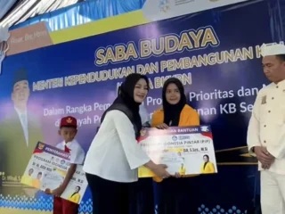 Saba Budaya Penuh Makna! Adde Rosi Kawal Mbg Dan Kb Di Banten