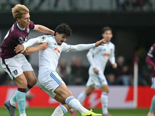 Dominan! Leeds United Kalahkan Burnley Dan Dekati Bertahan Di Premier League