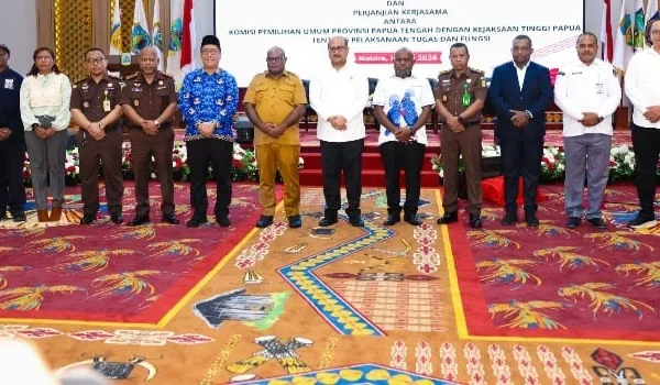 Gubernur Meki Nawipa Tegaskan Komitmen Tata Kelola Bersih Dalm Penandatanganan Mou Dengan Kejati Papua