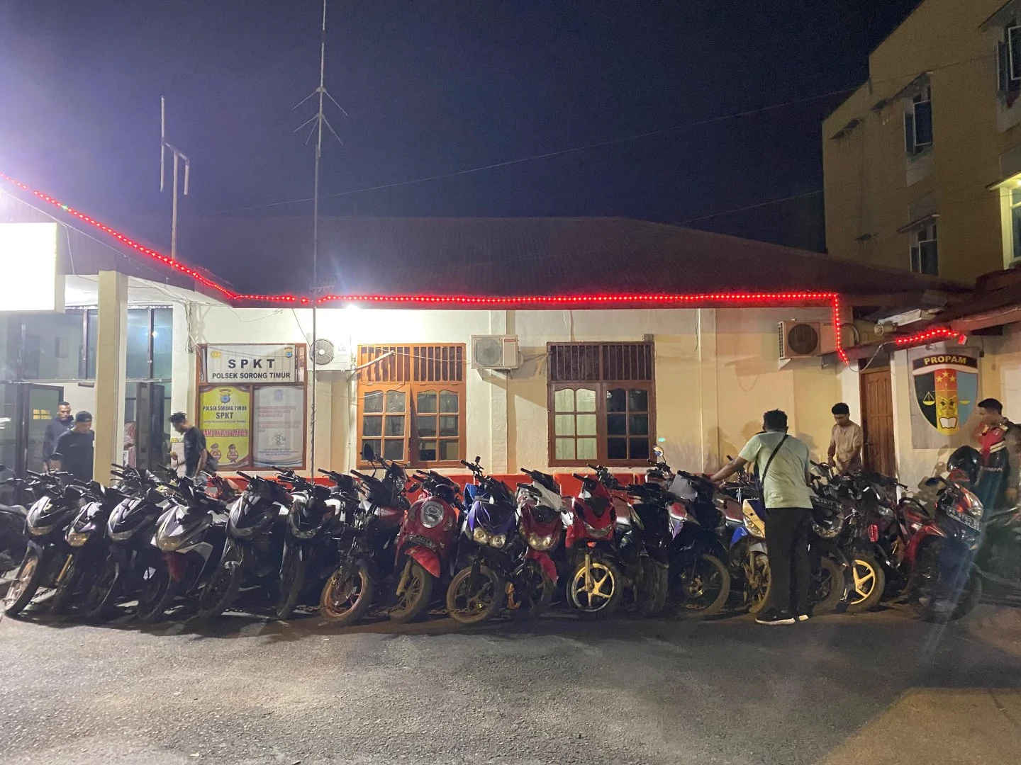 Dua Malam Operasi Gabungan Di Kota Sorong, Polisi Sita 26 Motor Dan Empat Senjata Tajam