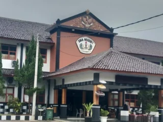 Pelepasan Kelulusan Dan Penerimaan Siswa Baru Sman Cihaurbeuti Untuk Tahun Ajaran Mendatang