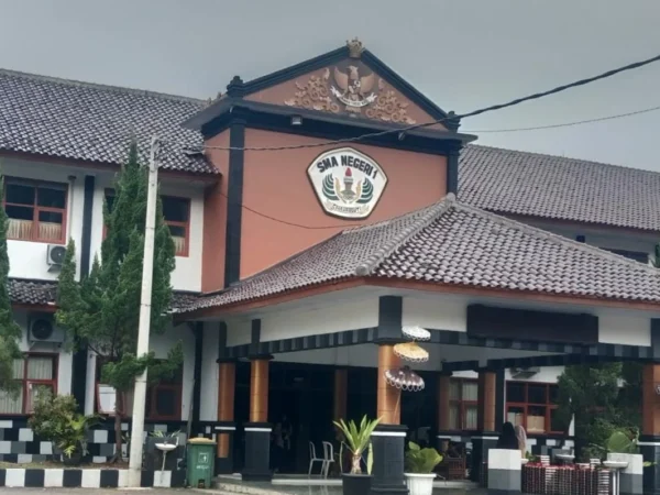 Pelepasan Kelulusan Dan Penerimaan Siswa Baru Sman Cihaurbeuti Untuk Tahun Ajaran Mendatang