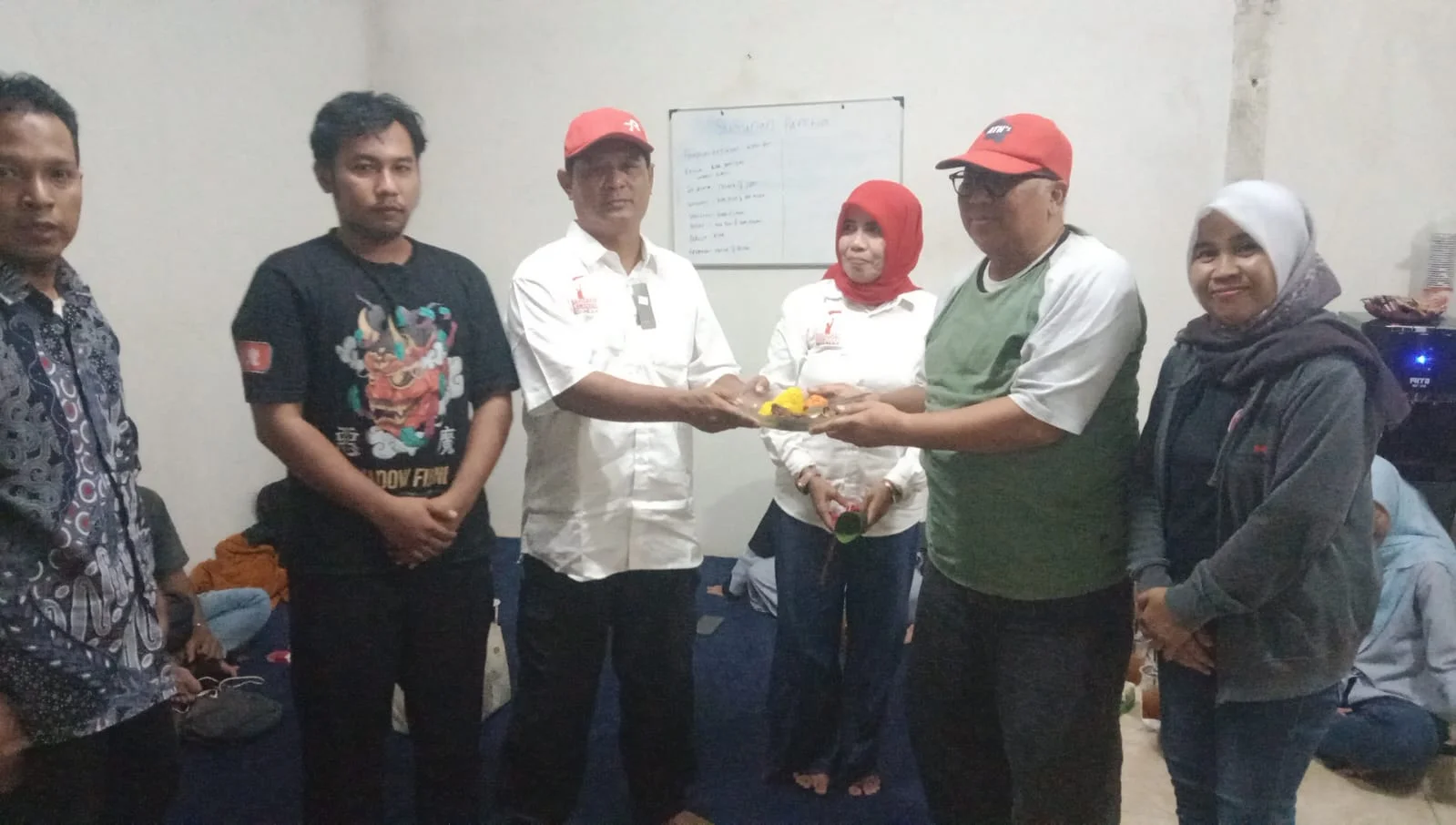 Gri Dan Mata Tunas 17 Resmikan Kantor Baru Di Kebayoran, Diawali Potong Tumpeng