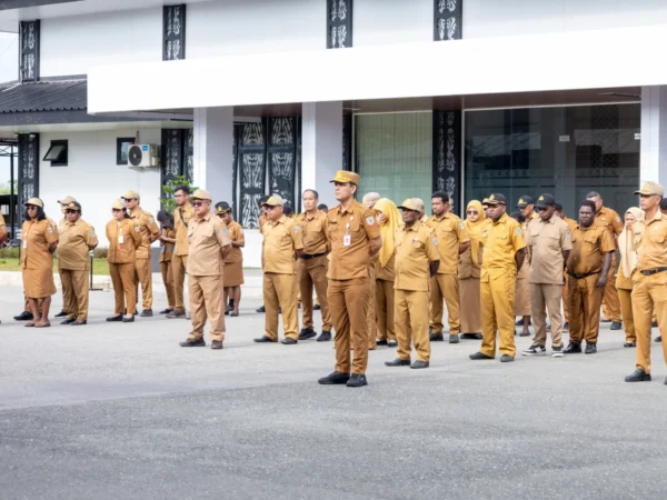 Apel Pagi Setda Papua Tengah, Asn Diminta Tingkatkan Disiplin, Kinerja, Dan Optimalisasi Anggaran